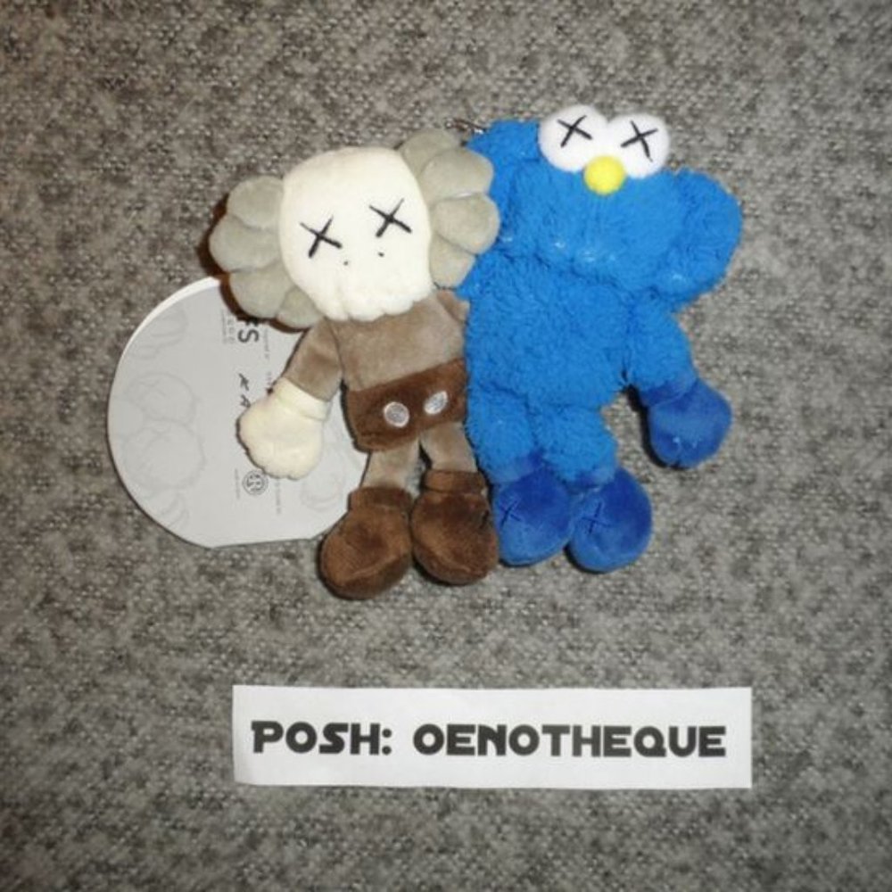 Kaws Seeing Watching Plush Keychain Bag Charm NWT